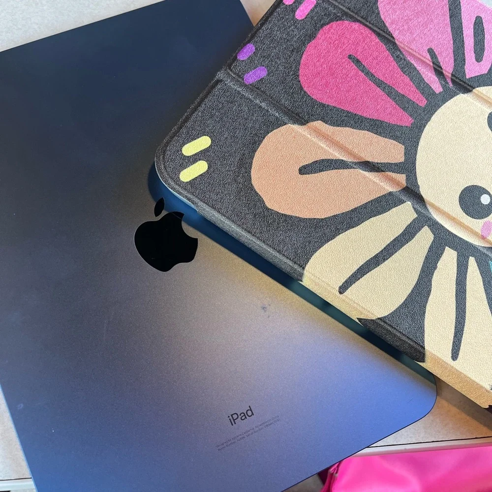 Blue Apple iPad 10th Generation with Floral Case + Original Charger and Box